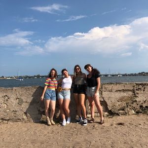 Meet your Posher, Alex